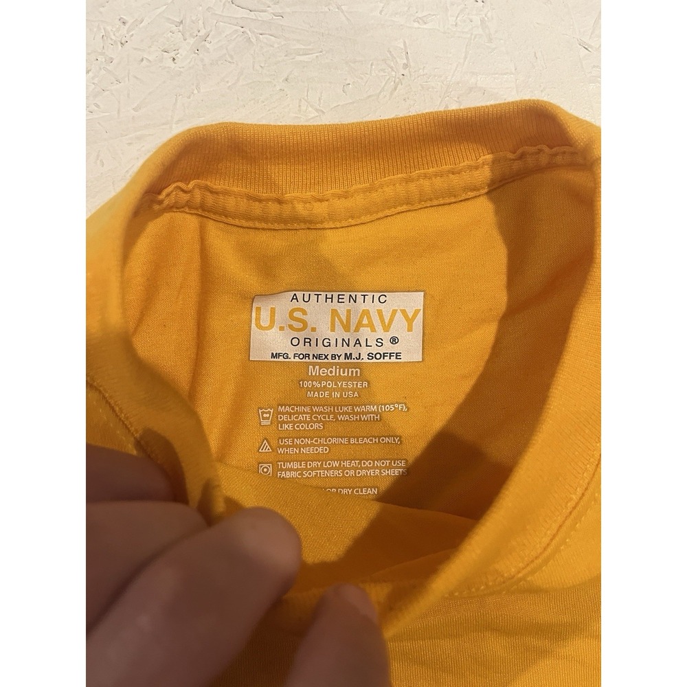MJ‎ Soffe Apparel Men's  Authentic U.S. Navy Originals Long Sleeve Yellow Size M - Picture 6 of 9
